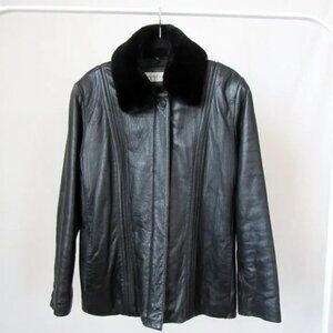 VTG 90s Faux Fur Collar Black Leather Jacket Y2K Leather Jacket Chic Modern Fit